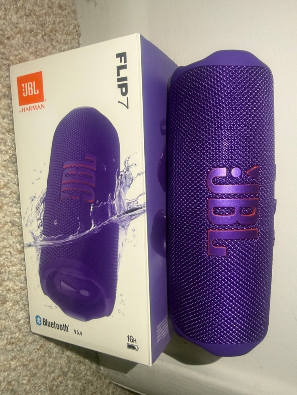 JBL Flip 7 Portable Bluetooth Speaker - Purple